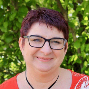 karine chauveau