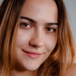lara_locoge