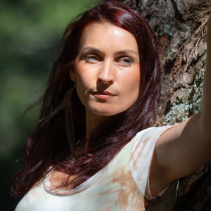 Titania Eledhwen
