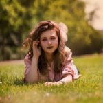 Dans l'herbe