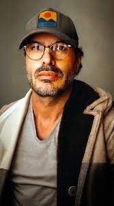 Simon Pierre Rizzi Casting sosie PIERRE RIZZI pour LES MYSTERES DE L’AMOUR